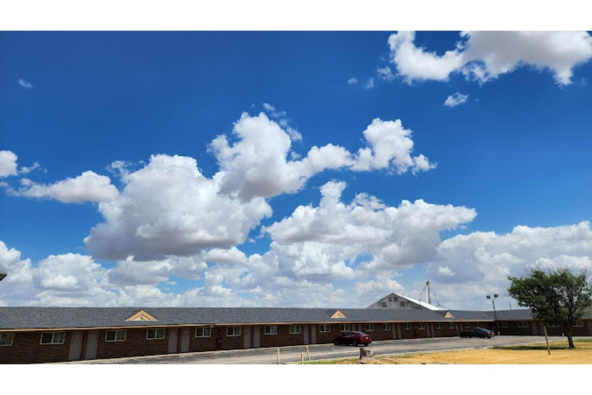 Route 66 Inn & Suites By Oyo Vega Tx Exterior foto